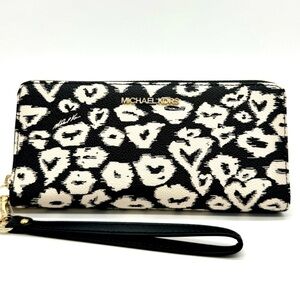 Michael Kors Large Travel Continental Wallet Wristlet Black Multi